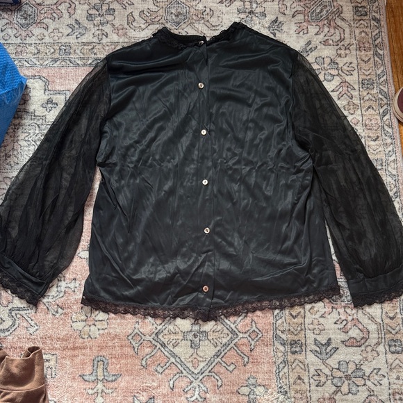 Elegant Black Sheer Blouse with lace detail - Picture 4 of 4